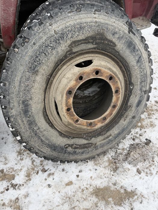 Диск бу с резиной Р20 шина 10.00