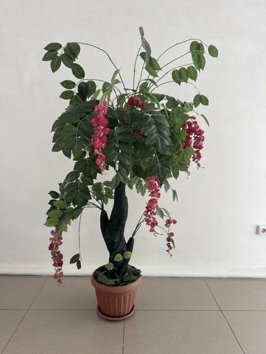 Продам искусственные деревья