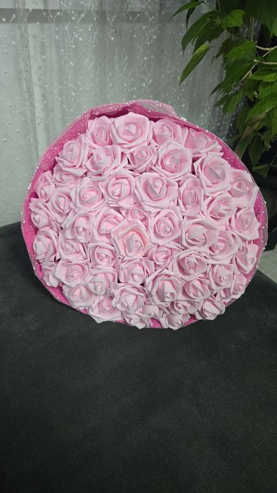 Стилни букети за цял живот от 51 рози