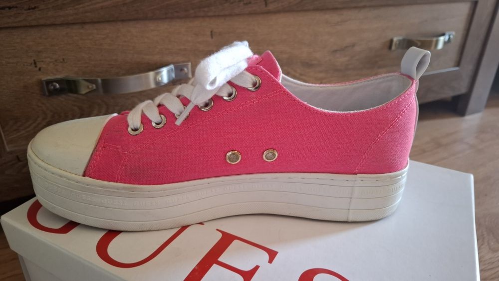 Дамски  сникърси