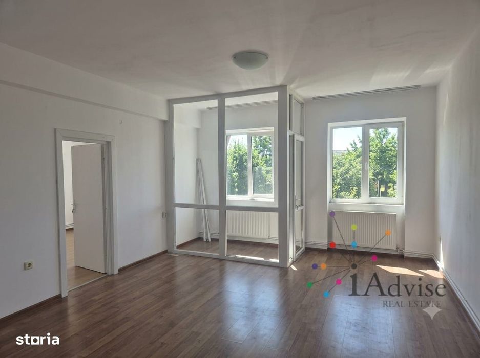 Apartament 2 camere - Centru Civic - 52mp - Boxa la subsol plus loc de