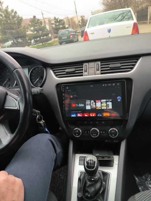 Navigatie Android Skoda Octavia  WiFi Internet Waze YouTube