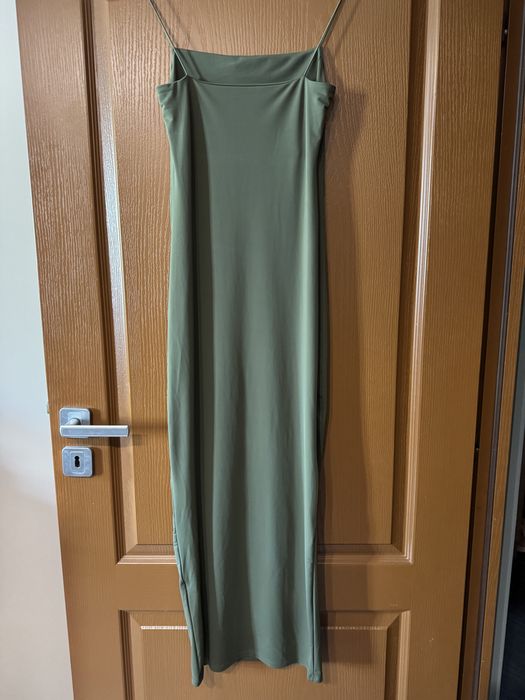 Дълга рокля Zara