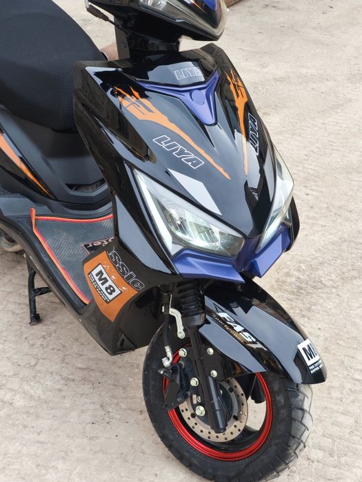 Продам мопед М8 про