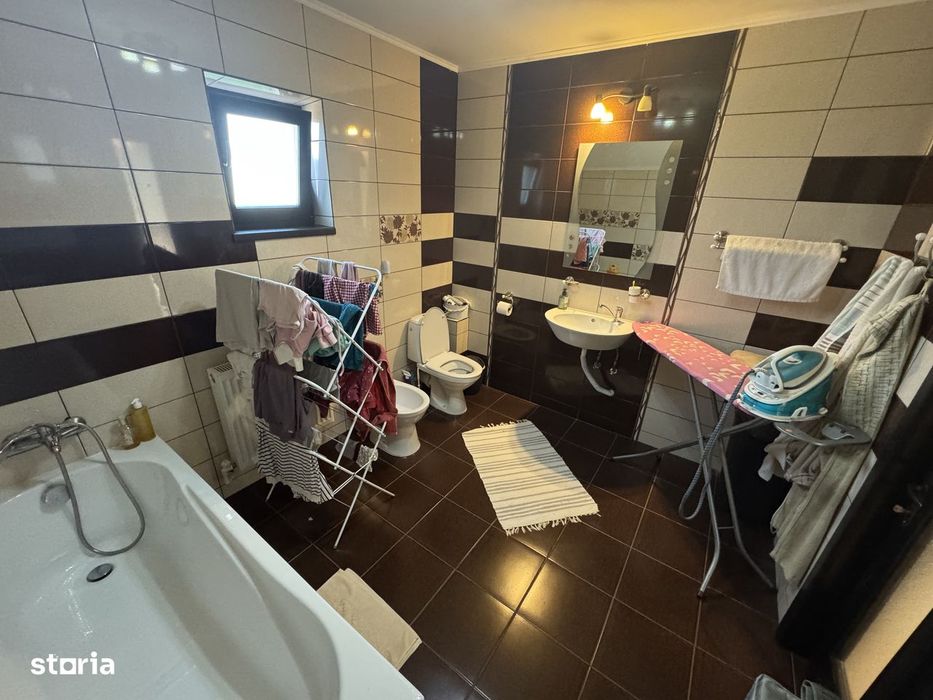 Vila Individuala 4 camere 706 mp amenajat
