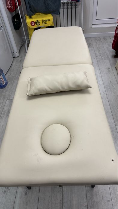 Кушетка для ресниц для массажа