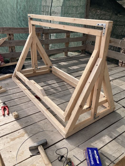 Качеля Бала ұйықтатуға арналған