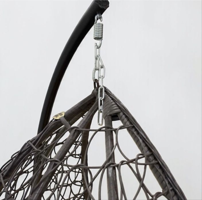 Продам качели Кокон абсолютно новая