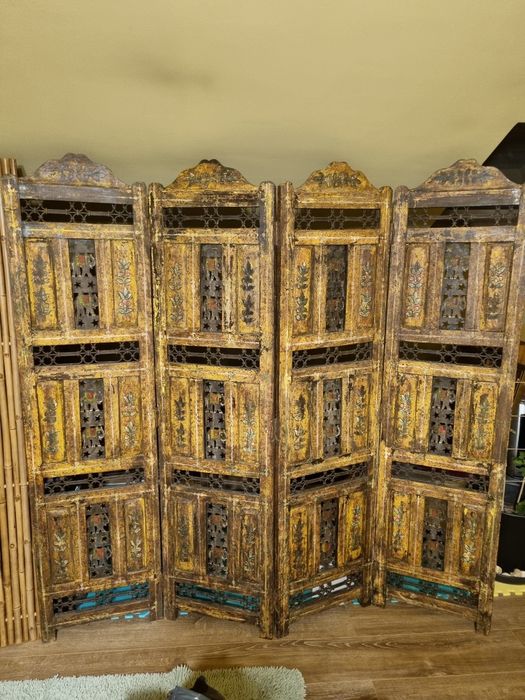 Paravan vintige deosebit