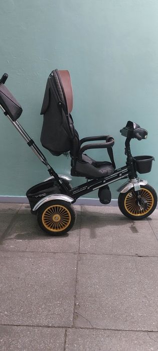 Продам детский трёхколёсный велосипед.
