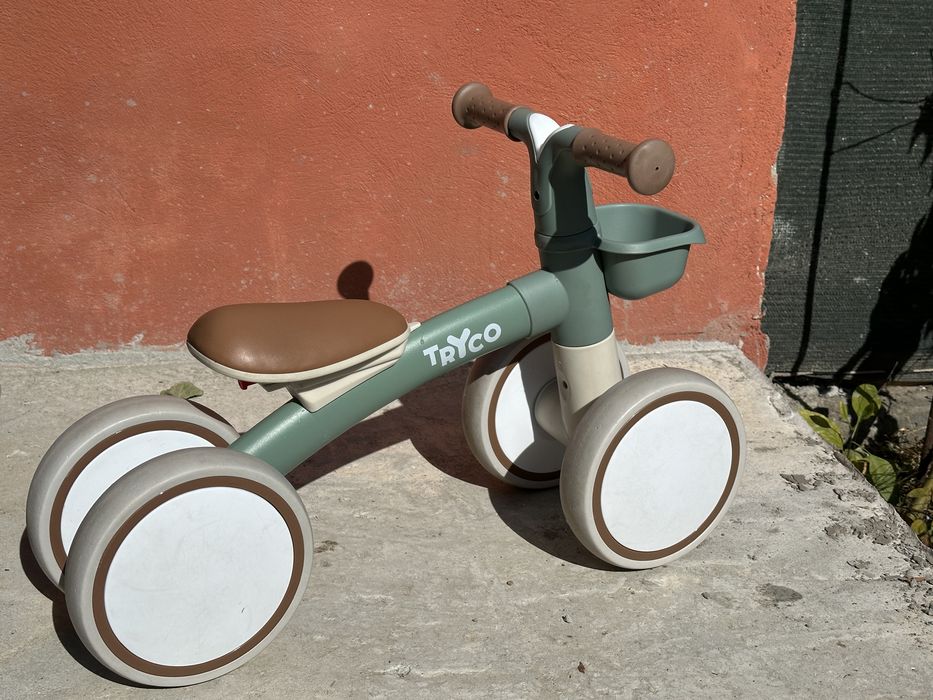 Bicicleta de echilibru copii Luna Tryco