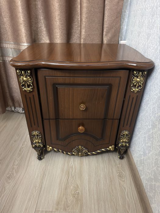 Продаётся спальный гарнитур премиум-класса