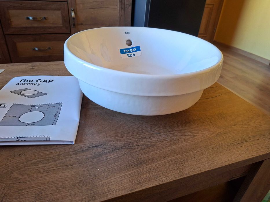 Мивка за баня ROCA The gap за вграждане в плот