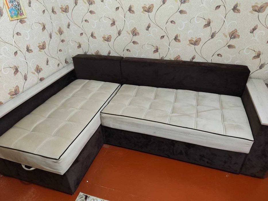 Продам раскладной уголок-диван