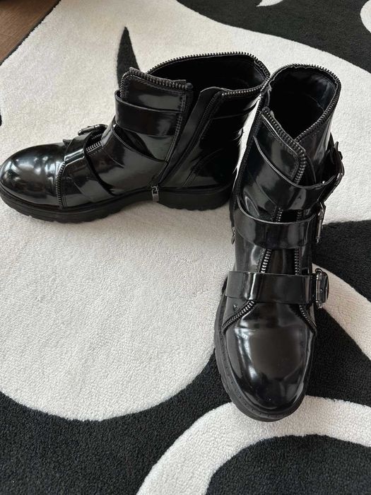 Кожени боти - черни