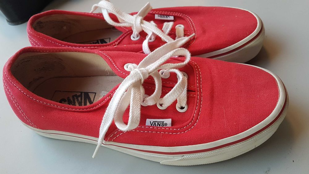 спортни обувки Vans