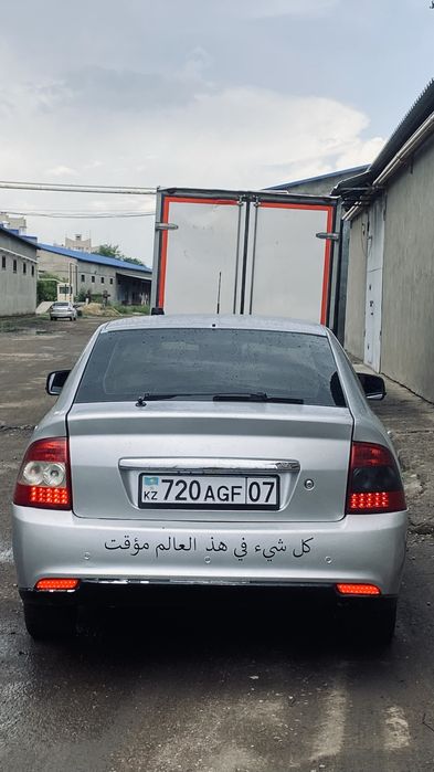 Лада Приора хэчбек