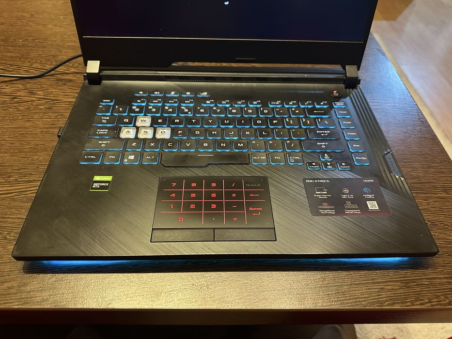 Laptop Asus Rog Strix G531