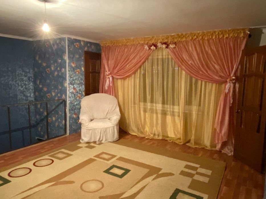 Сдам коттедж………..