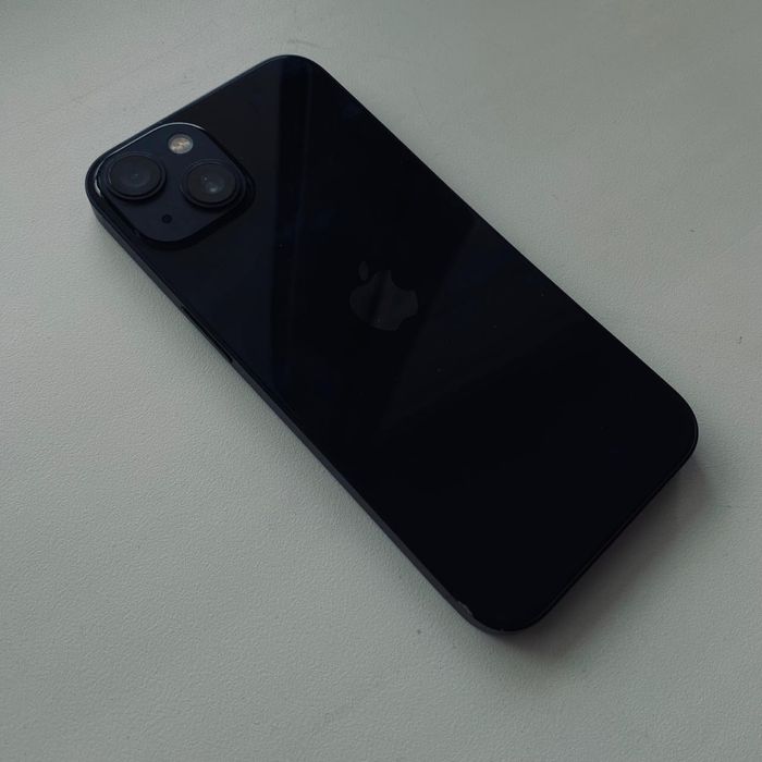 Айфон 13 сатылады