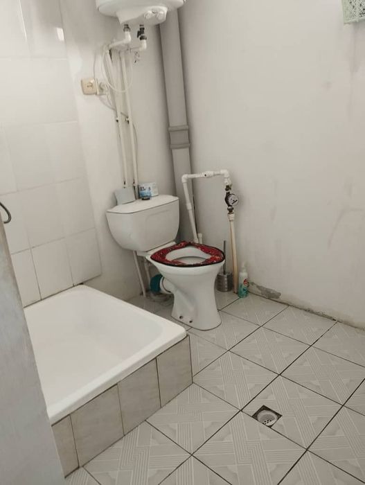 Uch xonali dom 2 etaj