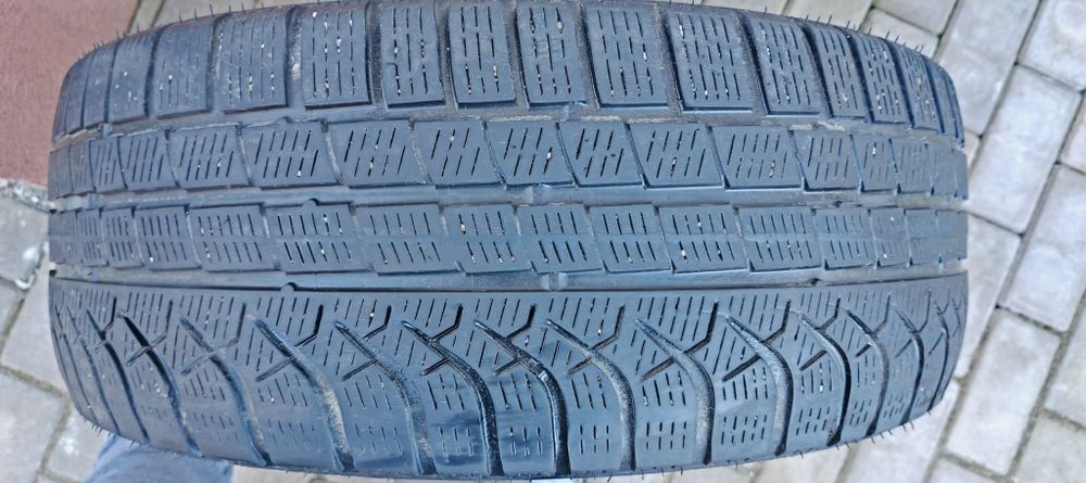 Cauciucuri pirelli pzero