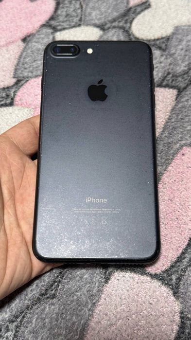 Продам iPhone 7 Plus 32 гб