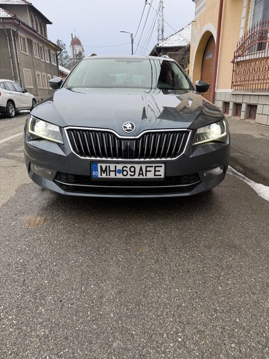 Skoda Superb  2.0 tdi DSG