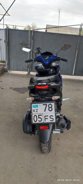 Скутер в отличном состоянии