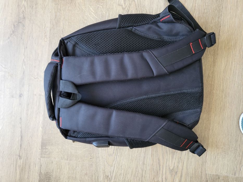 Продаётся школьный рюкзак