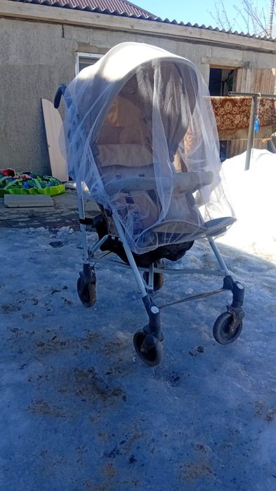 Продам коляску трость летний