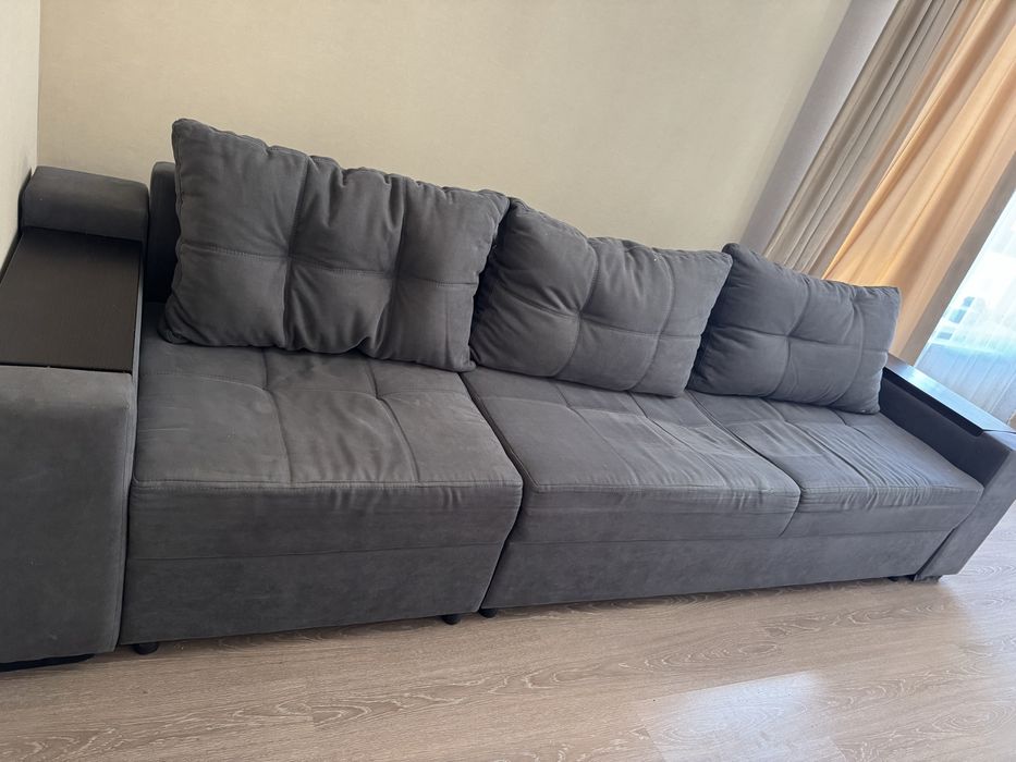 Продам 3х метровый уголок.