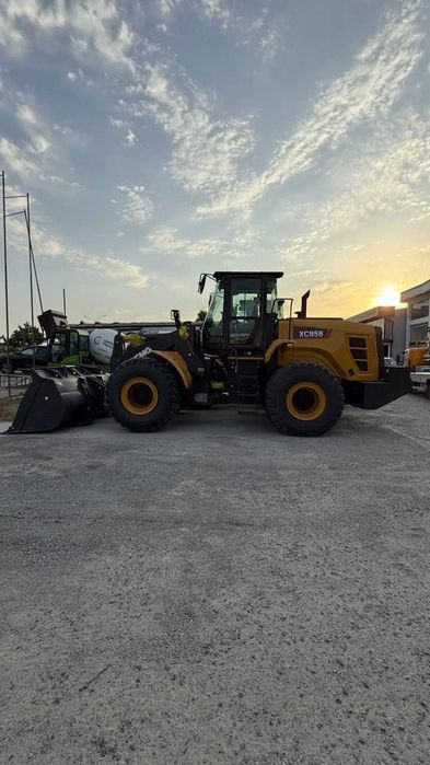 XCMG XC958 погрузчик