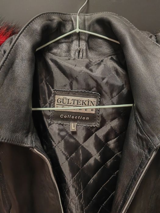 Vând geacă din piele naturala