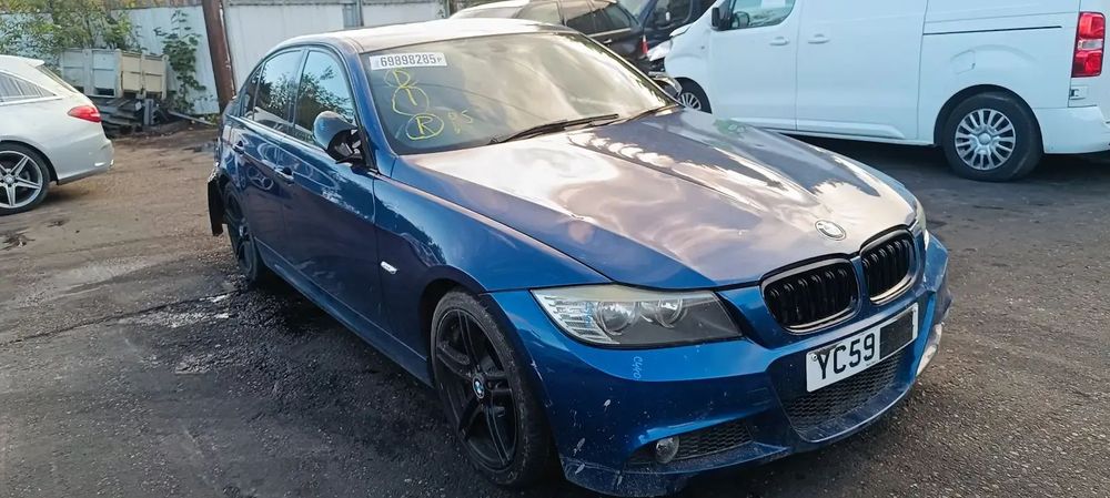 Dezmembrari / Dezmembrez BMW E90 318d N47D20U0 cutie viteze automată - GA6HP19Z cod culoare LE-MANS-BLAU METALLIC (381).