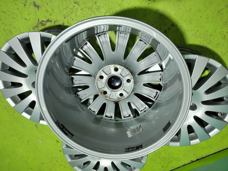 17 5x112 Vw Tiguan Passat Touran Caddy Golf Skoda 5х112