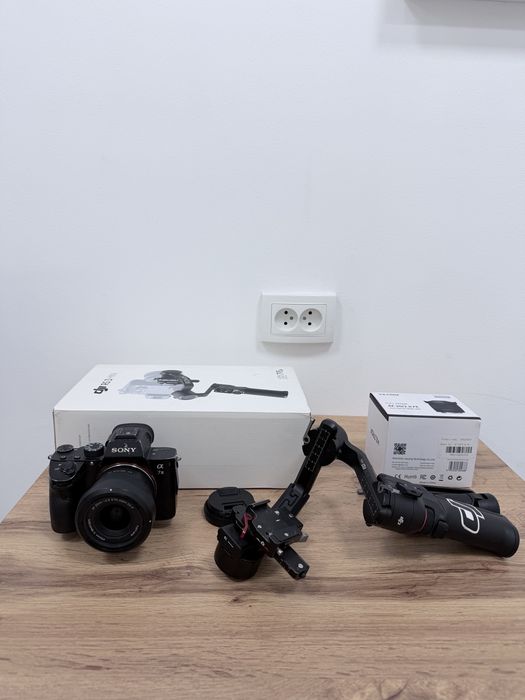 Soni A7 iii камера + viltrox 28mm + DJI RS 3 Mini