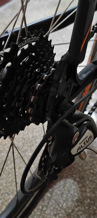Bicicletă KTM MTB cu suspensie față, Shimano Altus, V-Brake