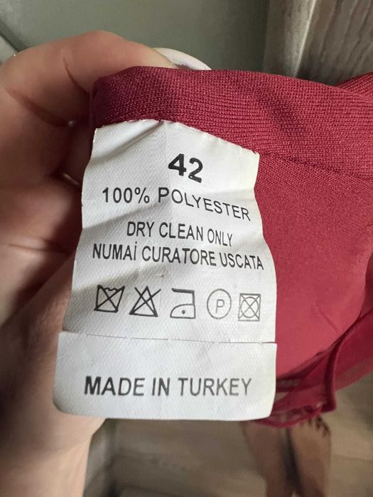 Rochie de seara  si pantofi de gala 38