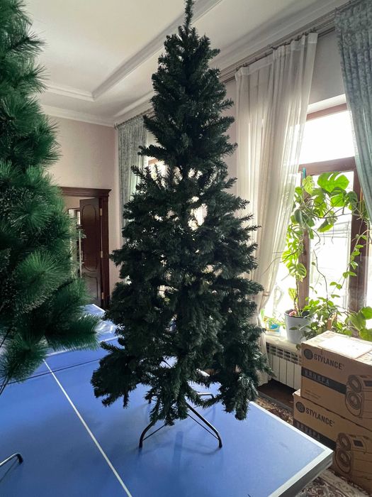 Продам елки б/у - 2 шт