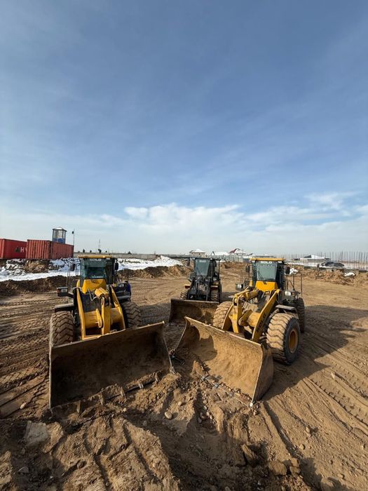 Услуги фронтального погрузчика