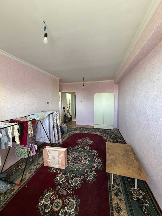 СРОЧНО продается 2 ком. квартира на Юзработ, ТТЗ 2 бывшее общежитие.
