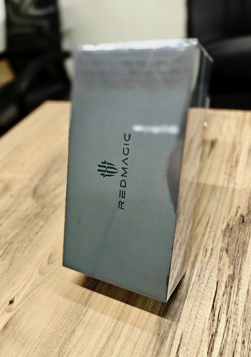 Nubia RedMagic 11 Pro 16 ГБ/512 ГБ серебристый