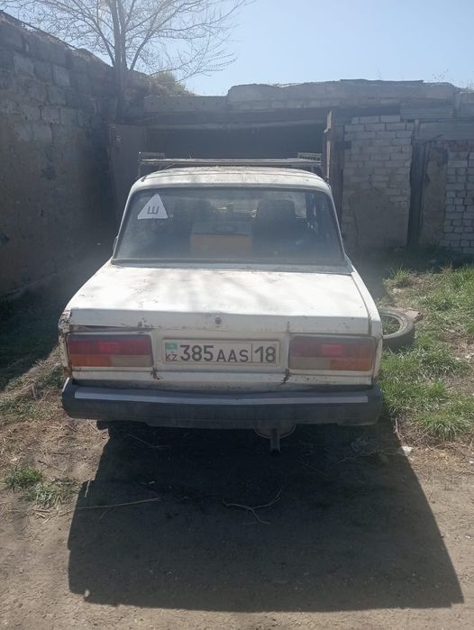 Продам Ваз   семерку