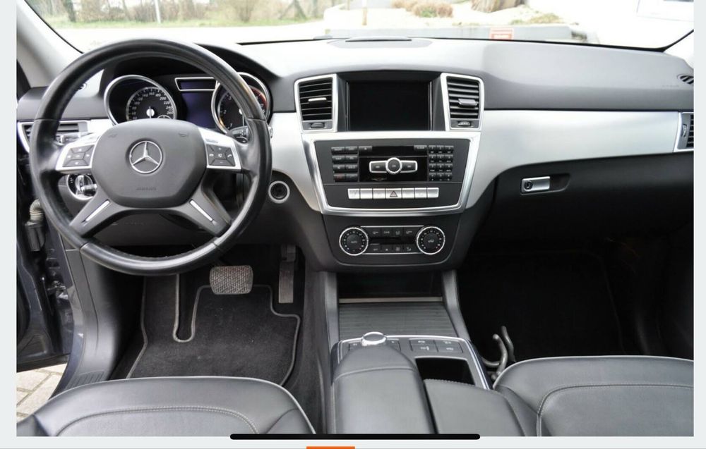 Mercedes ML 2014 Pachet AMG