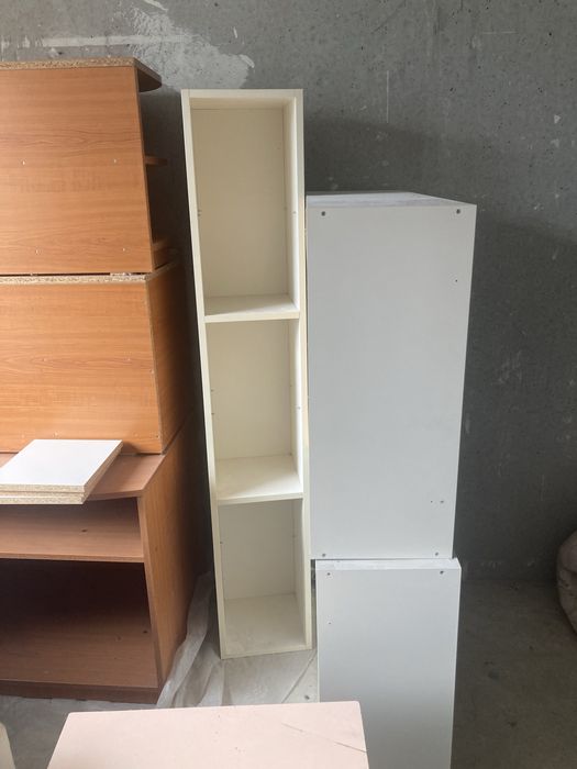 Подарявам мебели