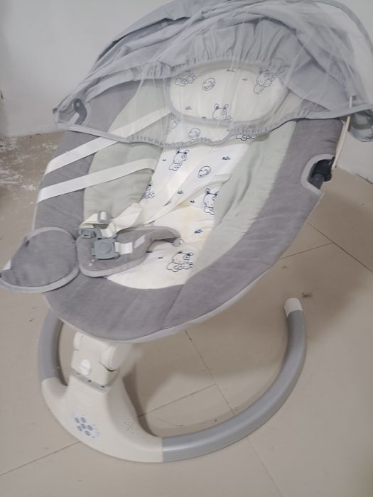 Продам детский качели-шезлонг.