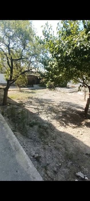 Marģilonda 7 xonali uy sotiladi