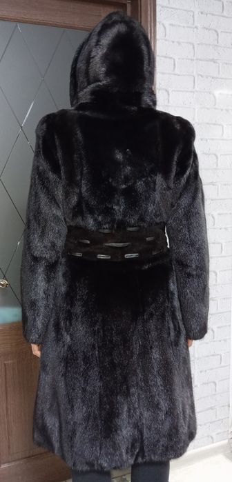 Шуба норковая ..