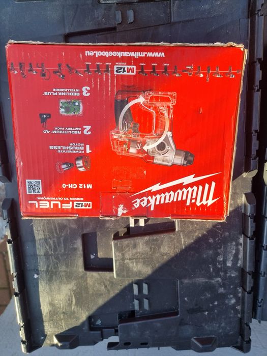 Rotopercutor milwaukee m12